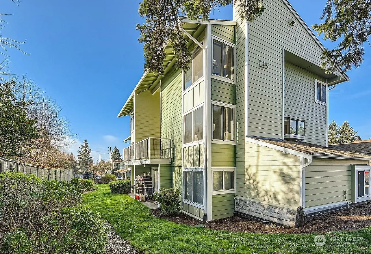 22234 24th Avenue S #G55 photo 1