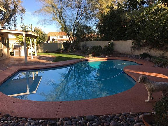 3rd image of 7811 E Cochise Dr