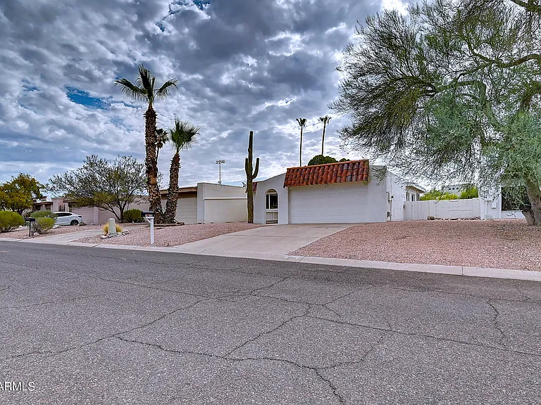 14613 N Calle Del Oro — Photo 30