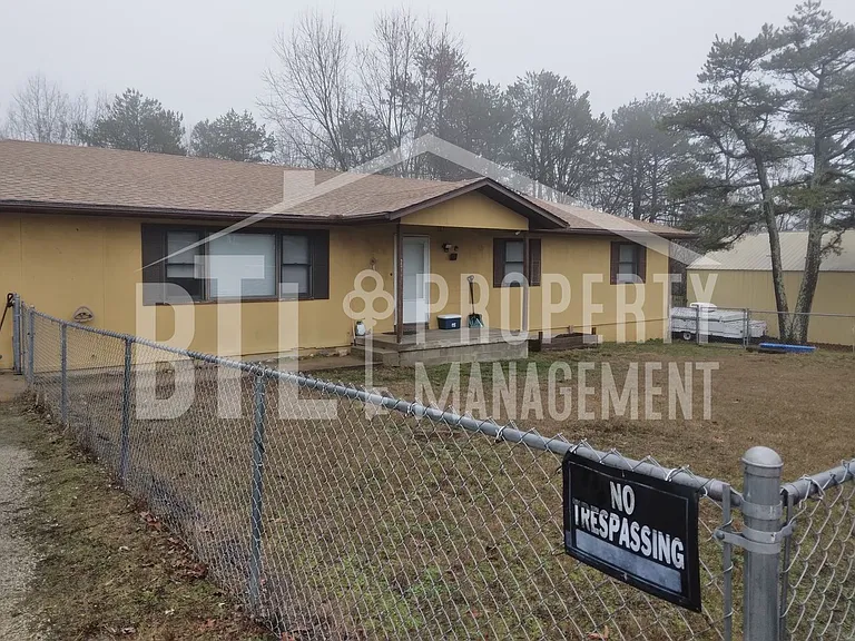 276 Wild Prairie Rd — Photo 2