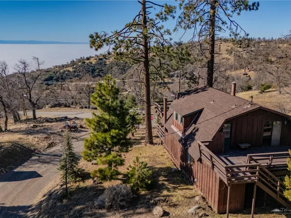 26300 Deertrail Dr, Tehachapi, CA 93561