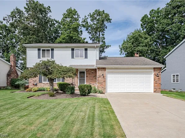 6980 Ames Rd, Parma, OH 44129