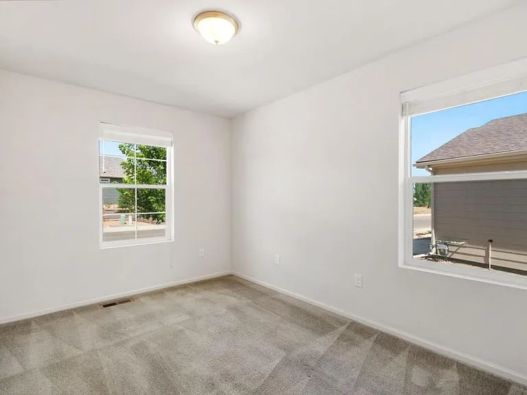 2861 Cub Lake Dr — Photo 8