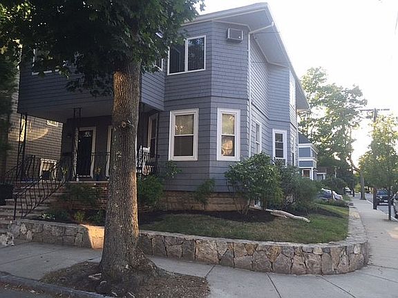 Lovely space in Tufts n'hood