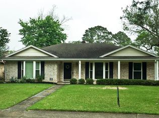 1631 Wavecrest Ln, Houston, TX 77062