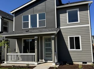 8238 SE Orion Ln, Hillsboro, OR