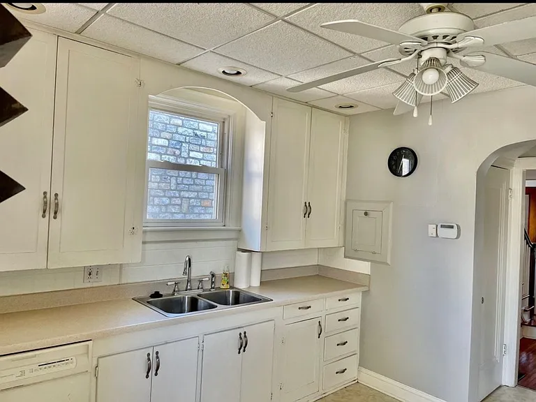 1529 Westwood Ave — Photo 14