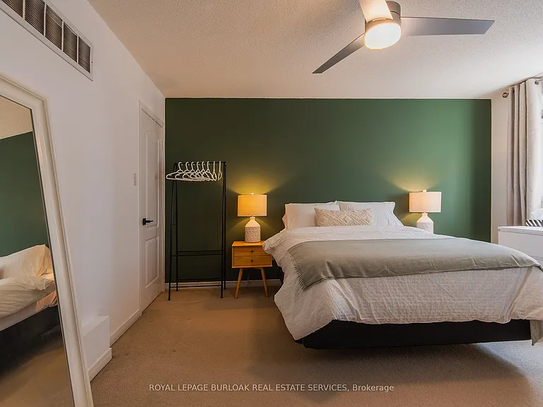 7 Trent Ave — Photo 5