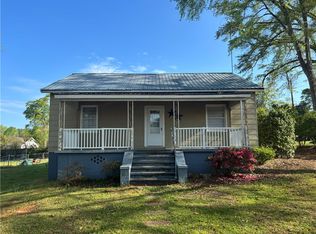 107 Wellington St, Valley, AL 36854