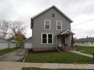 518 Parkview Dr, Milton, WI 53563