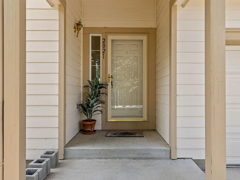2021 Falcon Ridge Dr — Photo 6