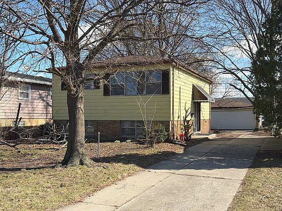 2nd image of 415 Chappel Ave