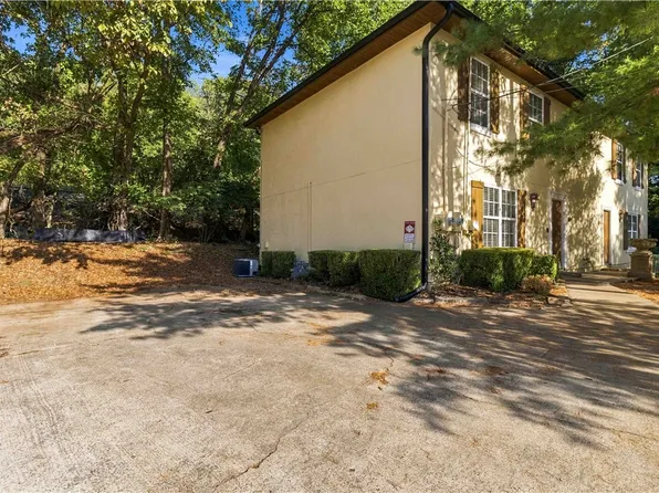 364 S University Ave, Fayetteville, AR 72701