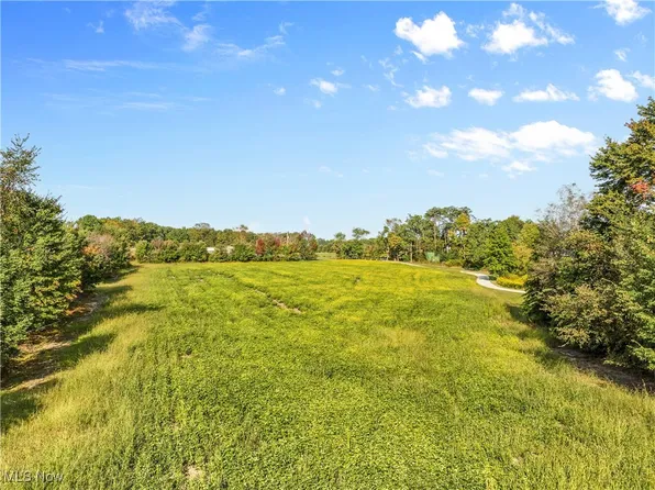 Slagle Rd, Garrettsville, OH 44231