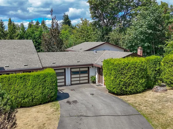 6172 Alington Rd #9, North Cowichan, BC V9L 2E9