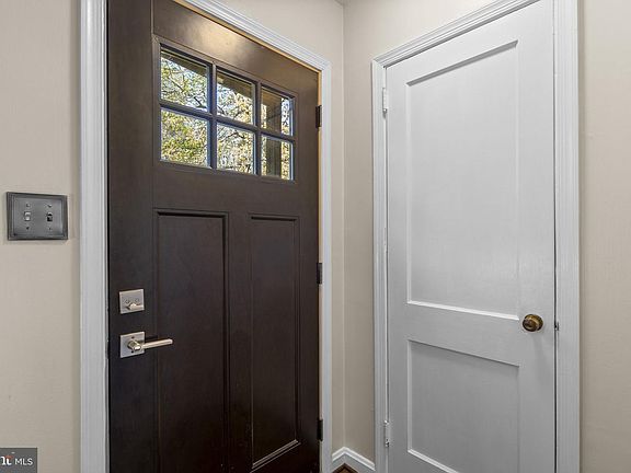 3rd image of 7005 Grove Rd