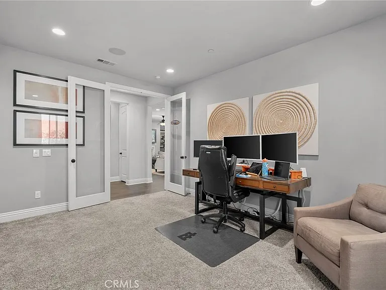24253 Flora Rd — Photo 17