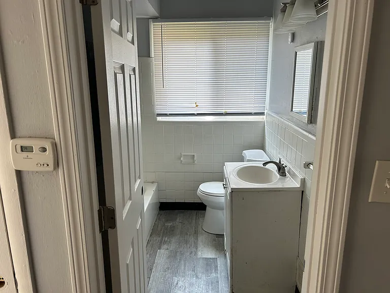 28326 Rosewood St — Photo 4