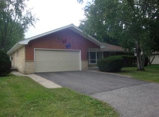 102 Vine St, Mauston, WI 53948