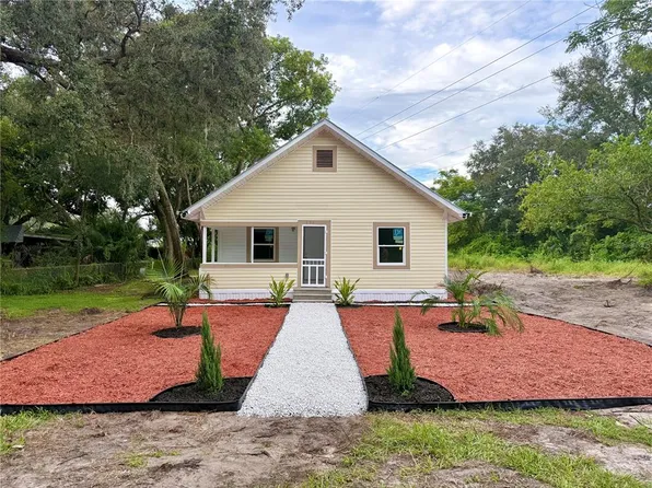 656 Date St W, Lake Wales, FL 33859