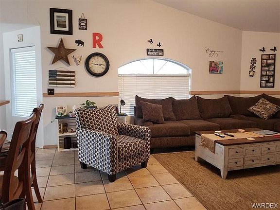 2nd image of 4385 S Los Lobos Ln
