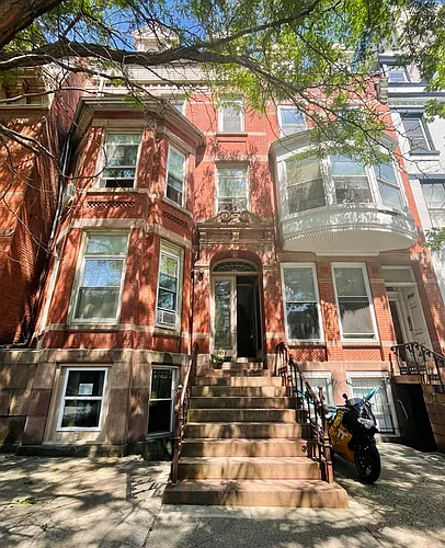 255 State St Photo 1