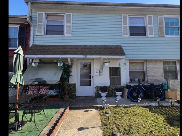 720 S New Rd APT 5H, Absecon, NJ 08201