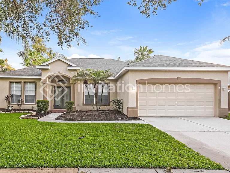 1613 Loriana St — Photo 1