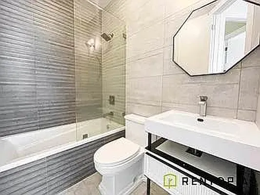 Rented by Rentopia | media 24