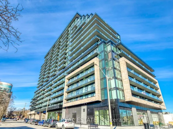 3009 Novar Rd #412, Mississauga, ON L5B 1S4
