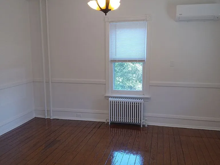 1000 S Broad St — Photo 10