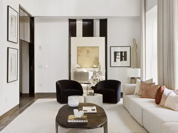 111 West 57th Street image 7 of 34