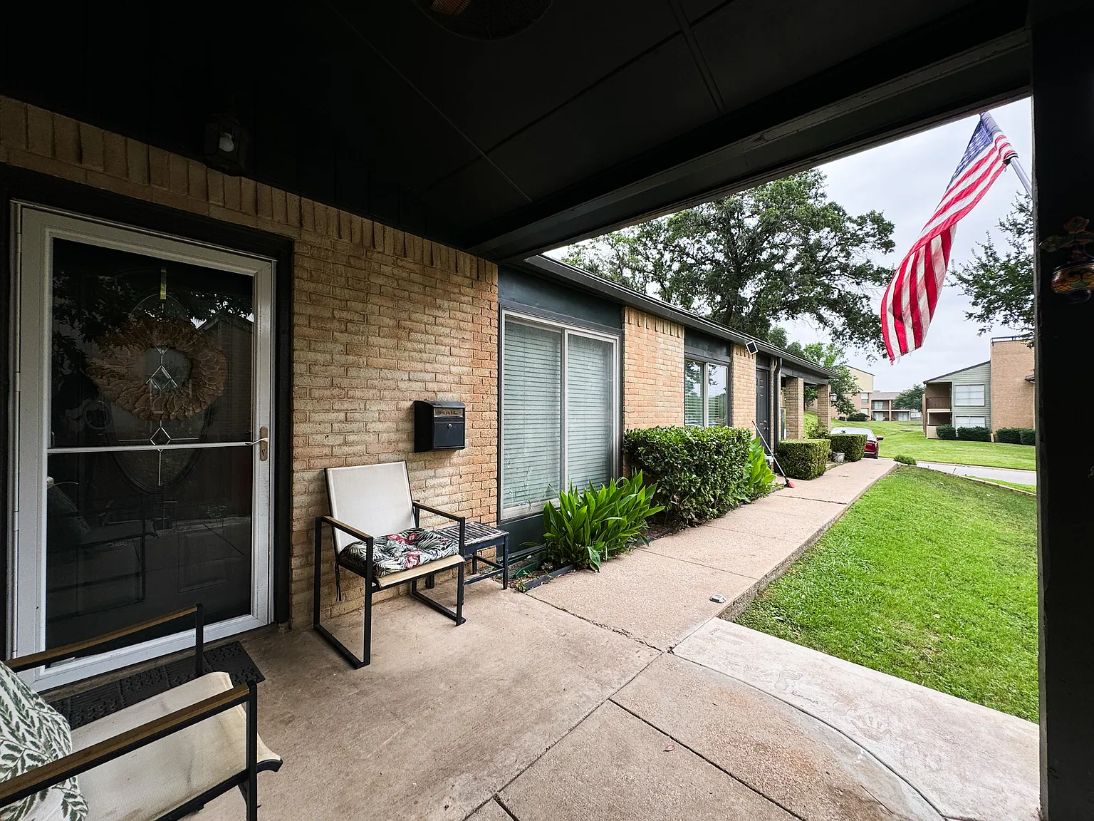 1524 El Camino Real — Photo 4