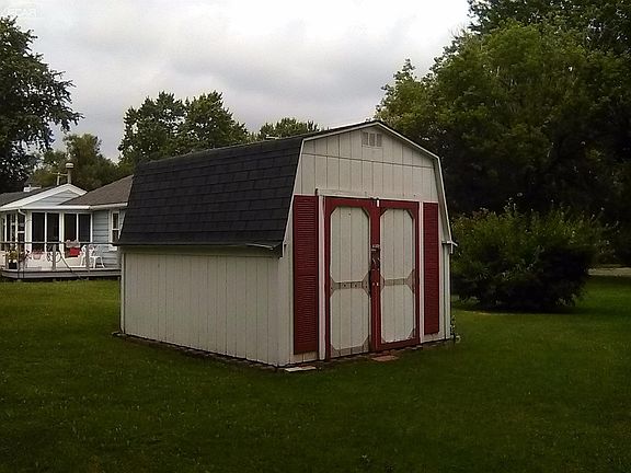 4th image of 3348 Burroughs Ave