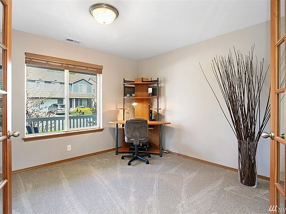 4th image of 24202 184th Ave SE