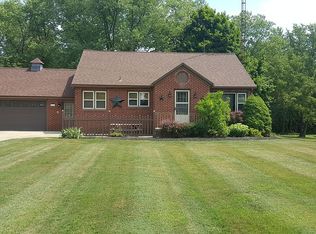 2444 Homeworth Rd, Alliance, OH 44601