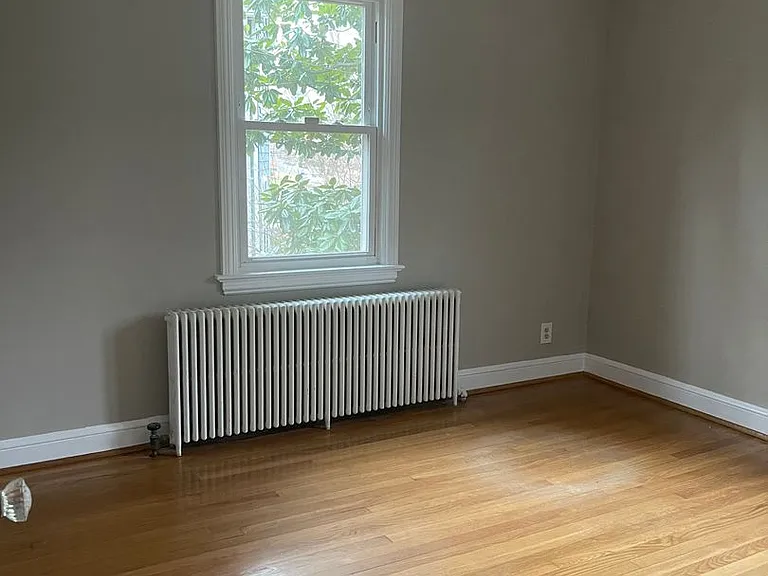 9803 Forest Grove Dr — Photo 21