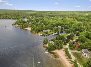 6 Bayview Dr, Raymond, ME 04071