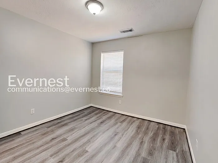126 Barbetta Ct — Photo 18