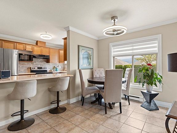 3rd image of 45769 Stevenson Rd #116