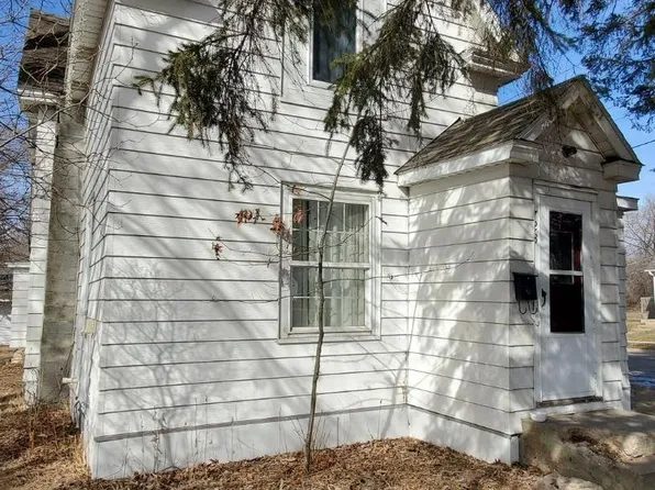 723 Irvine Ave NW, Bemidji, MN 56601