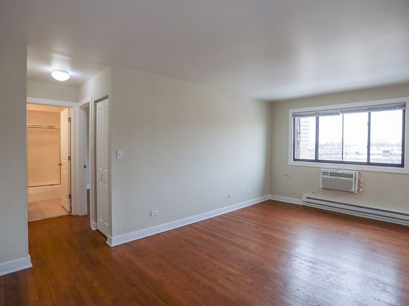 5841 N Winthrop Ave APT 303
