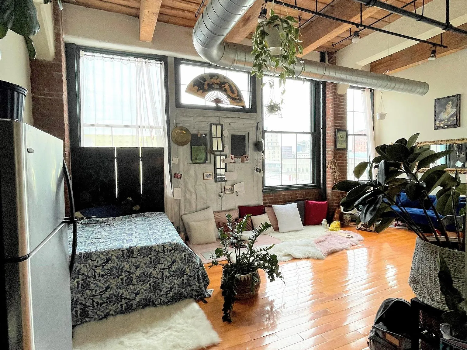1010 Arch St — Photo 1