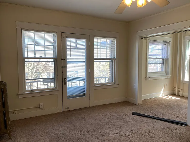 719 Knapp — Photo 17