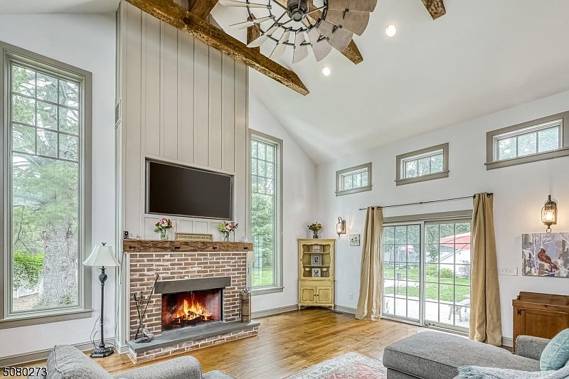 310 Crescent Ave, Wyckoff, NJ 07481 Zillow