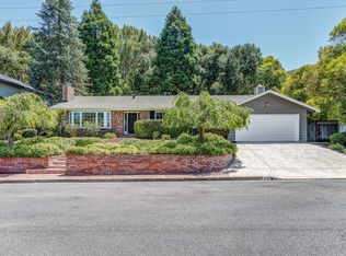 408 Tharp Dr, Moraga, CA 94556