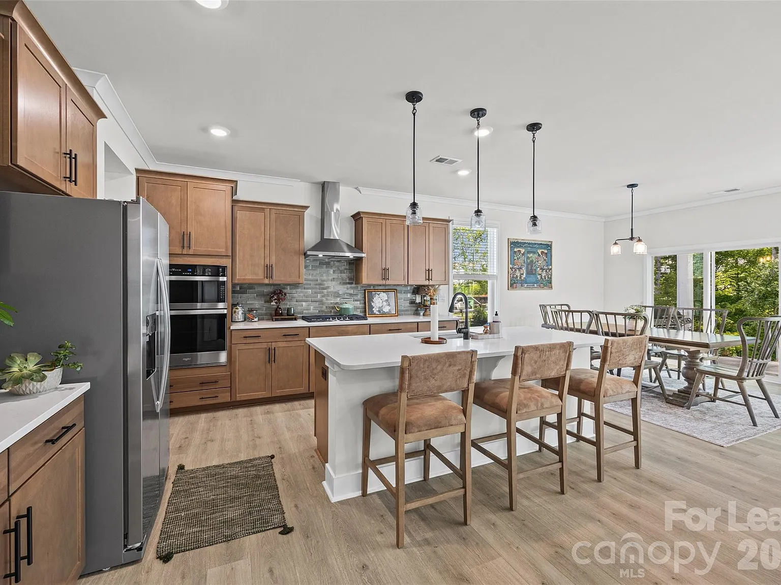 4 bed, 3.0 bath, 3243 sqft, $3,495 — Photo 2