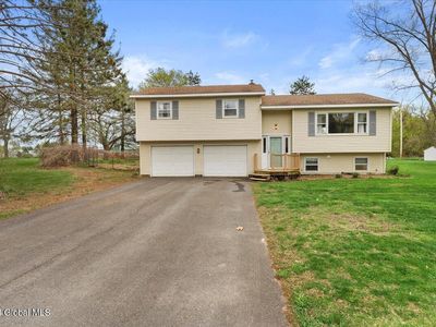 32 Kinder Drive, Kinderhook, NY, 12106