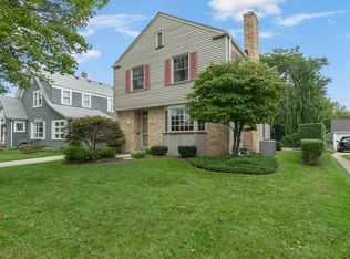 7755 6th Ave, Kenosha, WI 53143