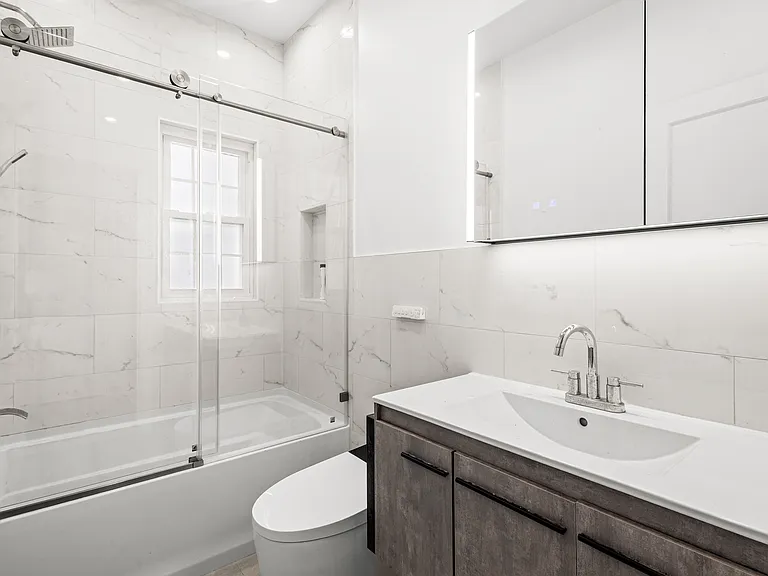 70 E Passaic St #1A — Photo 7